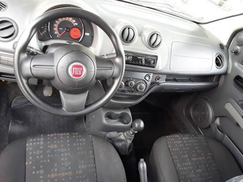 Imagem 3 de 9 de Fiat Fiorino 1.4 Mpi Furgão Hard Working 8v Flex 2p Manual