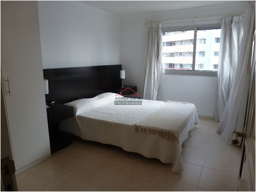 Playa Brava, Piso Alto, Vista, 4 Ambientes Con Todos Los Servicios- Ref: 5211