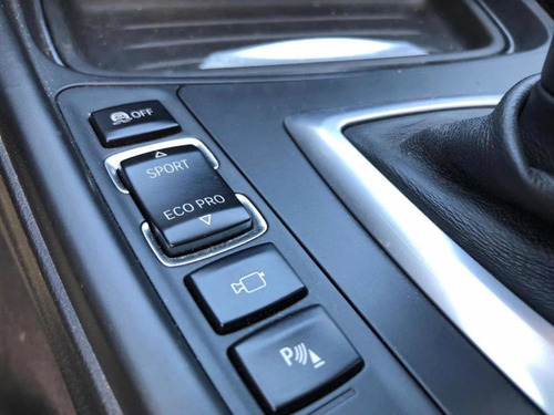 Bmw Serie 3 2.0 328i Sedán Sport 245cv 2013