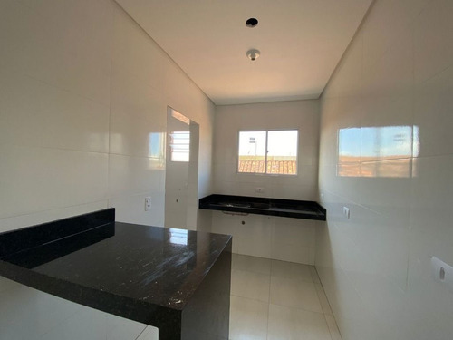 Imagem 5 de 15 de Casa De Condomínio Sobreposta Com Sacada R$260.000,00 - Ca0166