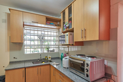 Retasada- Venta- Casa En Bv. Avellaneda Al 400