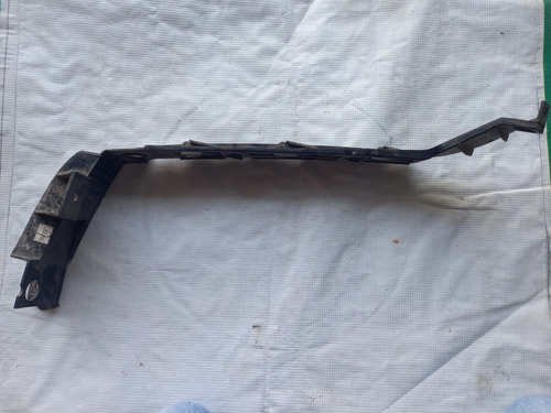 Guia De Fascia Trasera Derecha Volkswagen Jetta 1999-2007