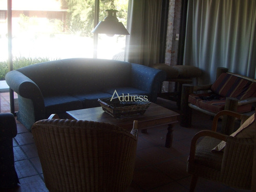 Casa En Brava, 3 Dormitorios *- Ref: 1969