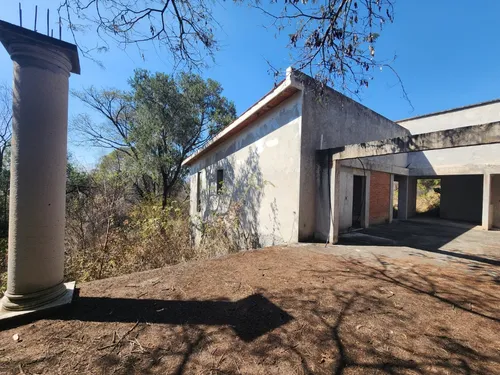 Venta Casa La Terraza Con Enorme Superficie De Más De 1 Hectárea Y Acabados De Lujo Con Vistas Panorámicas Y Lista Para Recibir De Los Mejores Acabados En Tonatico Edomex