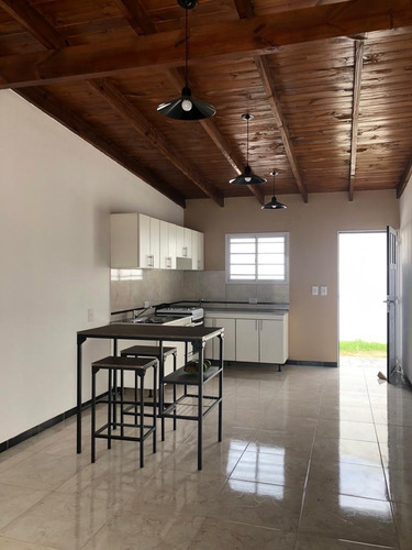 Imagen 4 de 19 de Venta Impecable Chalet A Estrenar, Calle 8 Nro. 8475, Mar Del Tuyu, La Costa
