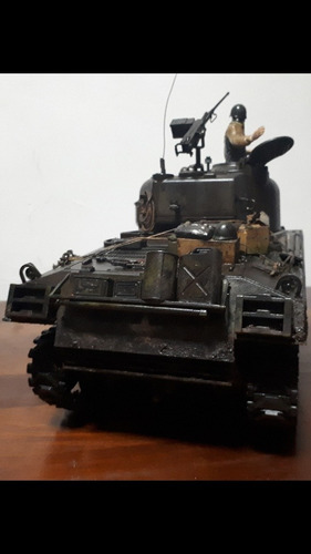 Tanque 1/16. Sherman. 105mm. Howitzer. Custom.