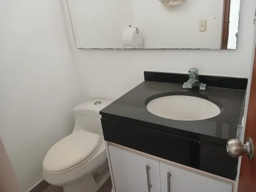 Alquila Oficina En Piso 19 Ubicación Privilegiada Cod. 54706
