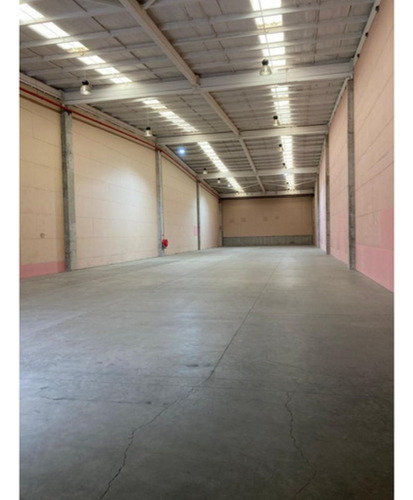 Arriendo Bodega De 1.001 M2 En Parque Industrial, Pudahuel.