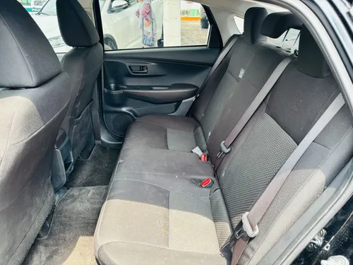Toyota Yaris 4p Sedán Base L4/1.5 Aut