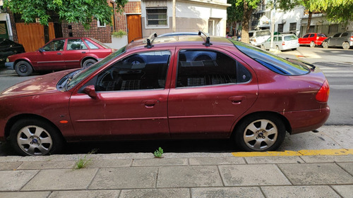 Ford Mondeo 2.5 Ghia V6