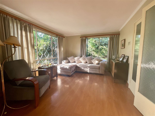 Casa En Venta De 3 Dorm. Domingo Bondi, Las Condes