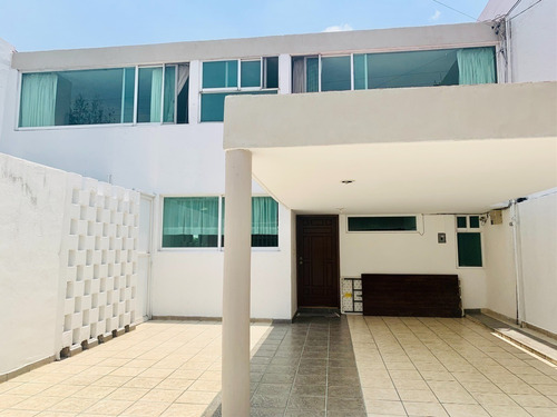 Imagen 2 de 12 de Casa En Venta En Echegaray