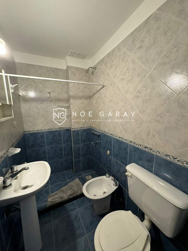 Departamento Céntrico En Venta.