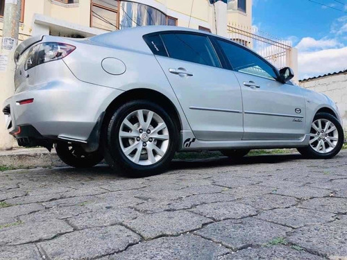 Mazda 3 Versión Full Mazda 3 Versión Full Manual