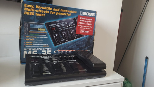Pedaleira De Efeitos Boss Me-25 + Fonte (Usado)