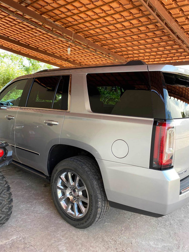Imagen 1 de 13 de Gmc Yukon 2015 6.2 Denali V8 8 Vel At