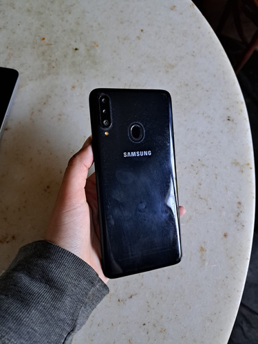 Celular Samsung Galaxy A20s 3gb Negro Color Negro (Usado)