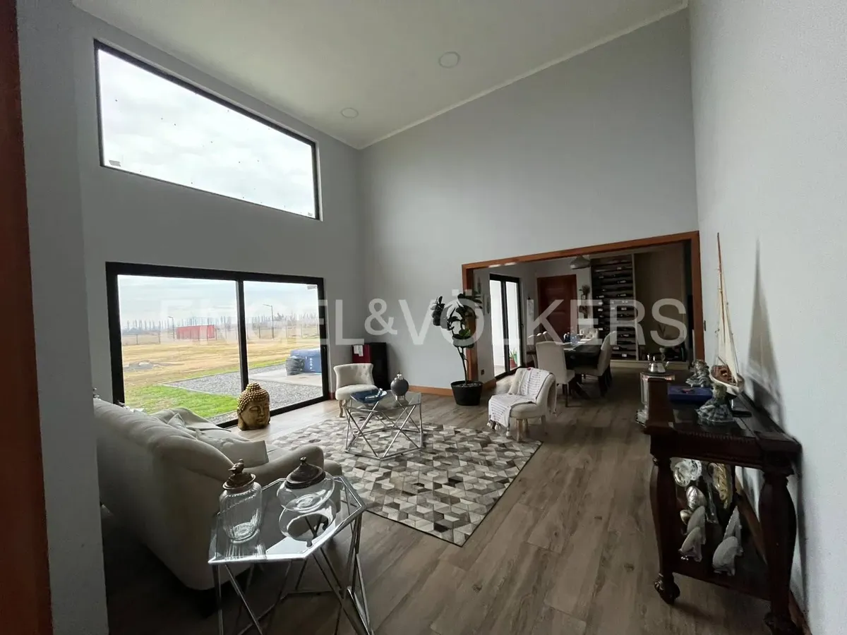 Imagen 4 de 18 de Casa En Loteo Las Kuras