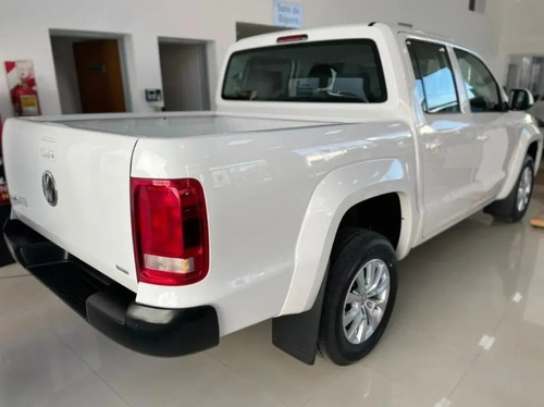 Imagen 2 de 17 de Volkswagen Amarok Confortline 4x4 Manual 0km Fisica