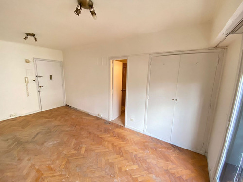 Practico Monoambiente Con Kitchenette En Caballito