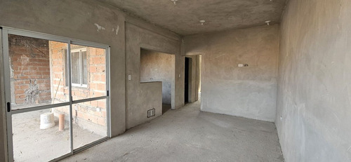 Casa 3 Dorm Venta Estacion Alvarado A Terminar