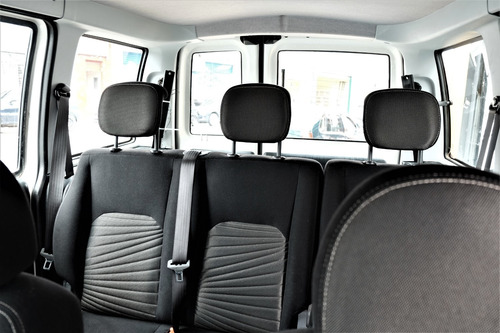 Fiat Doblo 2017 1.8 16v Essence 7l Flex 5p