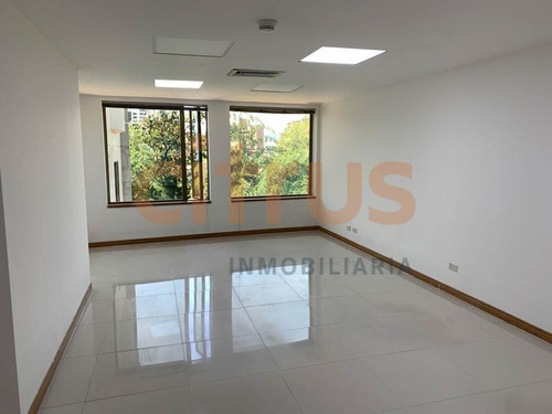 Oficina En Venta En Medellin - Poblado