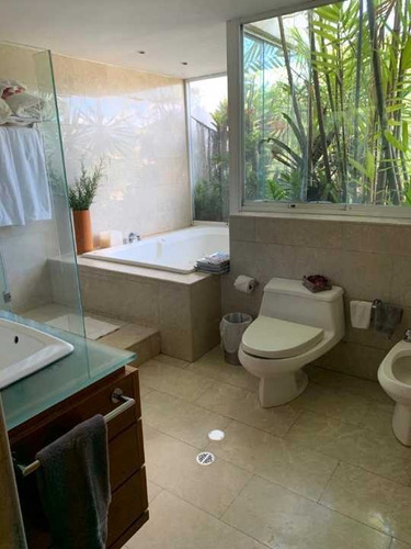 Imagen 12 de 14 de Se Vende Casa 450m2 3h+s/4.5b+s/5p Pdos Del Este
