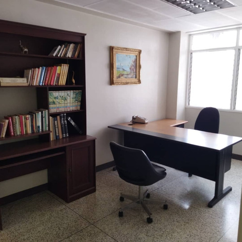 Imagen 7 de 14 de Se Alquila Oficina 126m2 Av. Lecuna