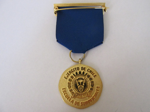 Antigua Medalla Escuela Sub-oficiales Ejercito De Chile 