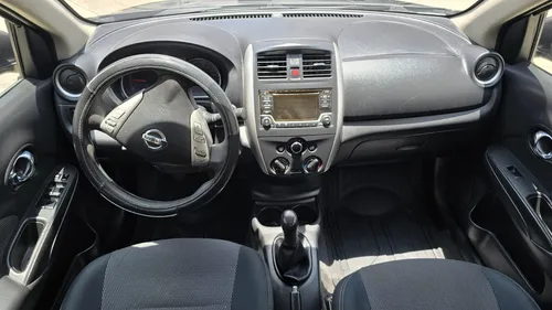 Nissan Versa 1.6 Advance Mt
