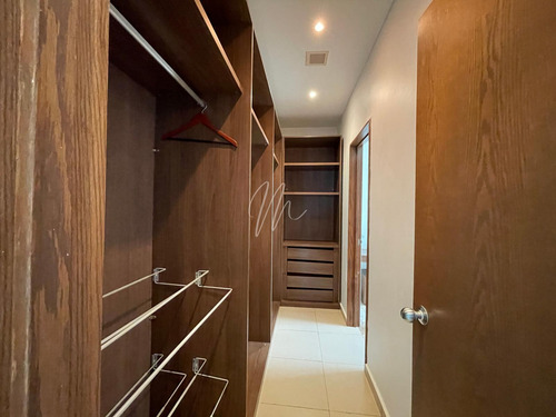 Departamento En Venta Con O Sin Muebles En Isola, Cancún