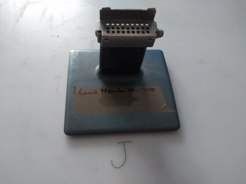 Base Para Monitor Lanix 500p (Usado)