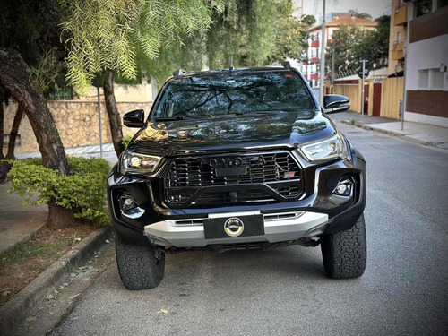 Toyota Hilux 2.8 SRX 4X4 CD 16V DIESEL 4P AUTOMÁTICO