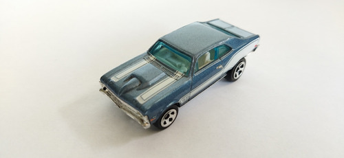 Hot Wheels First Edition Chevy Nova 1968 Car Escala 2004