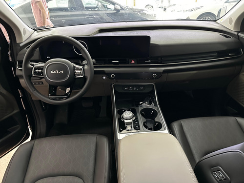 Kia Carnival 2.2 Crdi Sx At