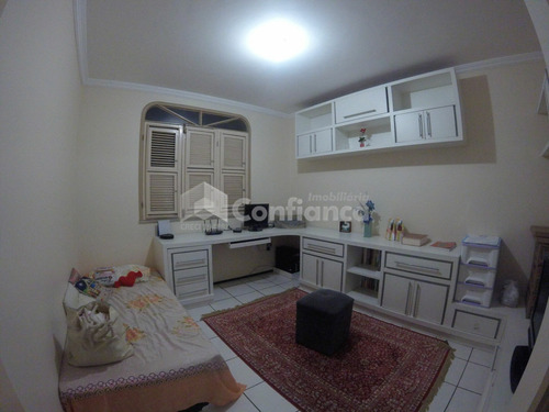 Imagem 10 de 18 de Casa Duplex + 01 Apartamento No Bairro São Gerardo Em Fortaleza/ce - 463