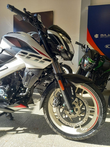 Imagen 10 de 20 de Bajaj Rouser Ns 200 Fi 0km 12/18 No Fz Twister Pune Motos
