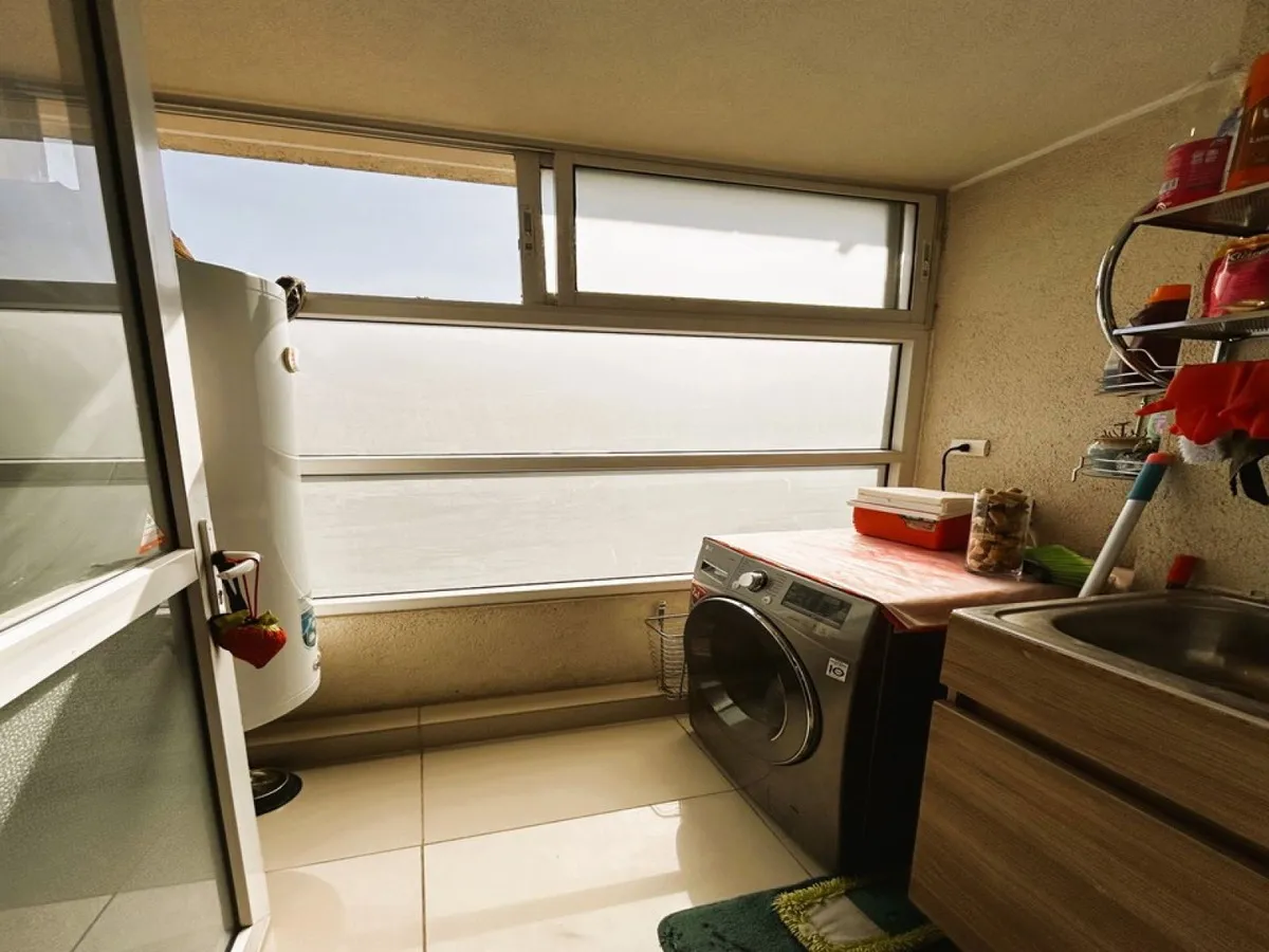 Imagen 3 de 17 de Se Vende Departamento De 2 Dormitorios Av. Irarrazaval