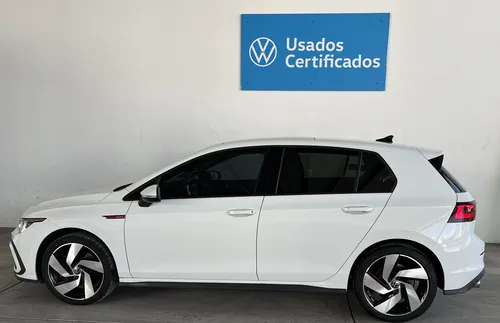 Volkswagen Golf 2024