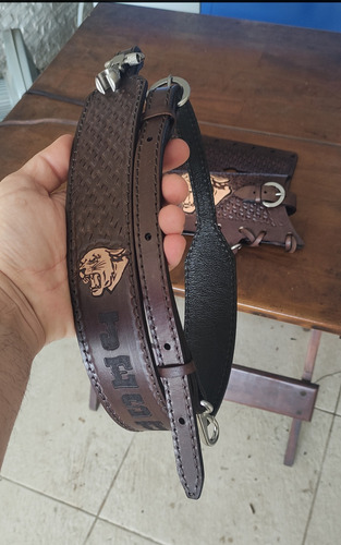 Bandoleira Com Zarelho De Gancho Para 38/357 Ou 40/44 38/357