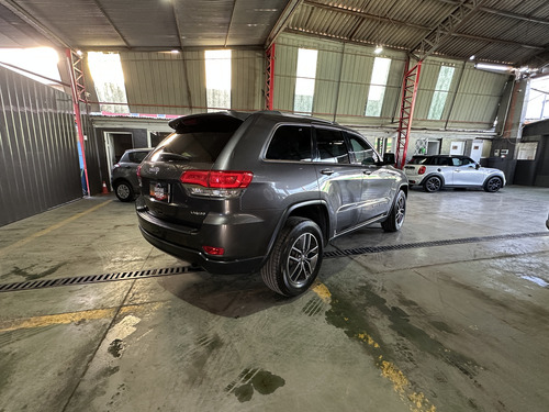 Jeep Grand Cherokee Laredo 2019 3.6 V6 2 Dueños
