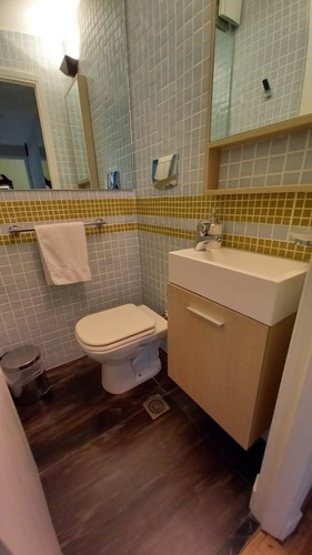 Alquiler Apartamento 3 Dormitorios Amueblado . Ciudad Vieja