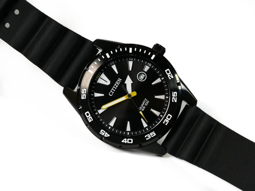 Reloj Hombre Citizen Pulso Silicona Moderno Liviano, Japones