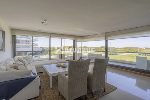 Alquiler Departamento 4 Dormitorios Playa Brava Blue Bird