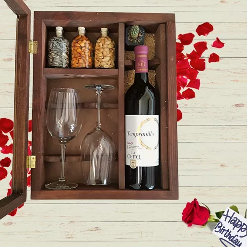  New Town Creative DG - Par de copas de vino personalizadas en  caja de regalo de madera, el mejor regalo para ocasiones especiales,  aniversario y bodas : Hogar y Cocina