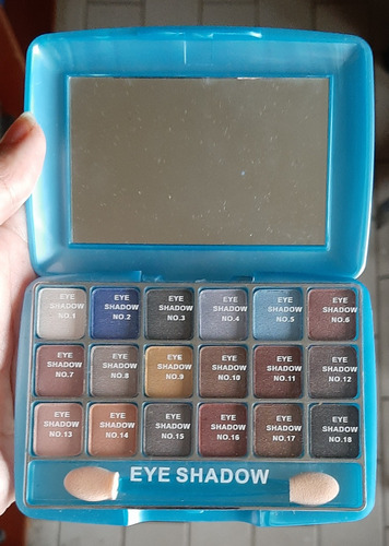 Paleta De 18 Sombras Para Ojos Maquillaje 