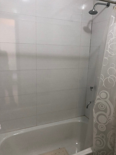 Imagen 9 de 11 de Hermoso Departamento De 2 Ambientes, Cochera Propia, Churrasquera Uso Común