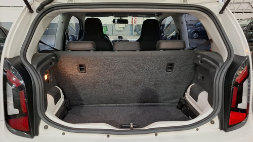 Volkswagen Up! 1.0 High Up!