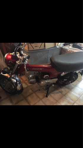 Honda Dax 70